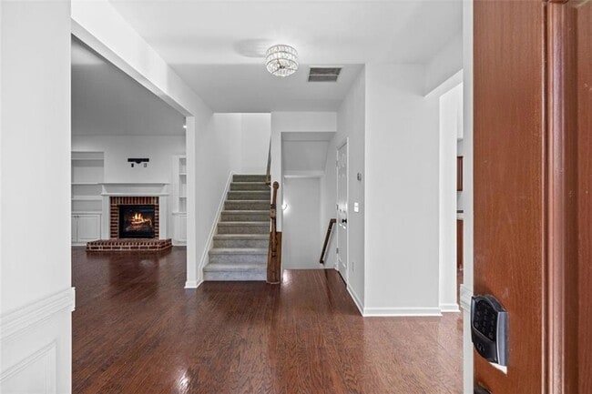 Foto del edificio - 4228 Laurel Creek Ct SE
