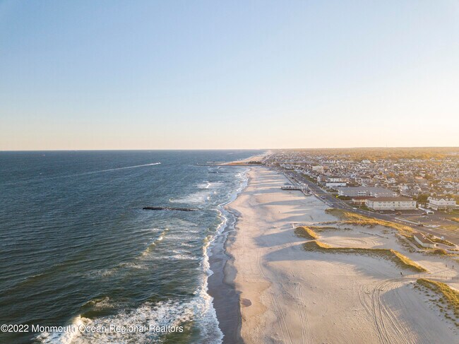 Foto del edificio - 606 3rd Ave