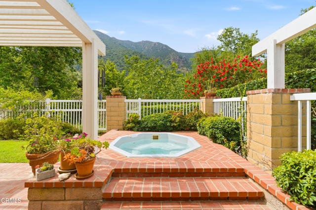 Building Photo - 6526 Lada Ave