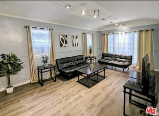 Building Photo - 606 N Alta Vista Blvd