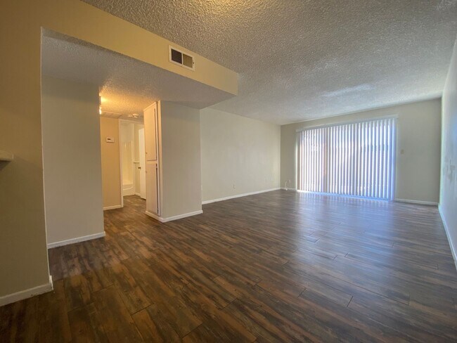Building Photo - 712 4th Street -- West Valley Real Estate