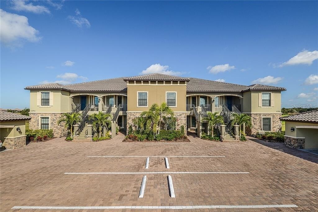 Foto principal - 5428 Lago Maggio St