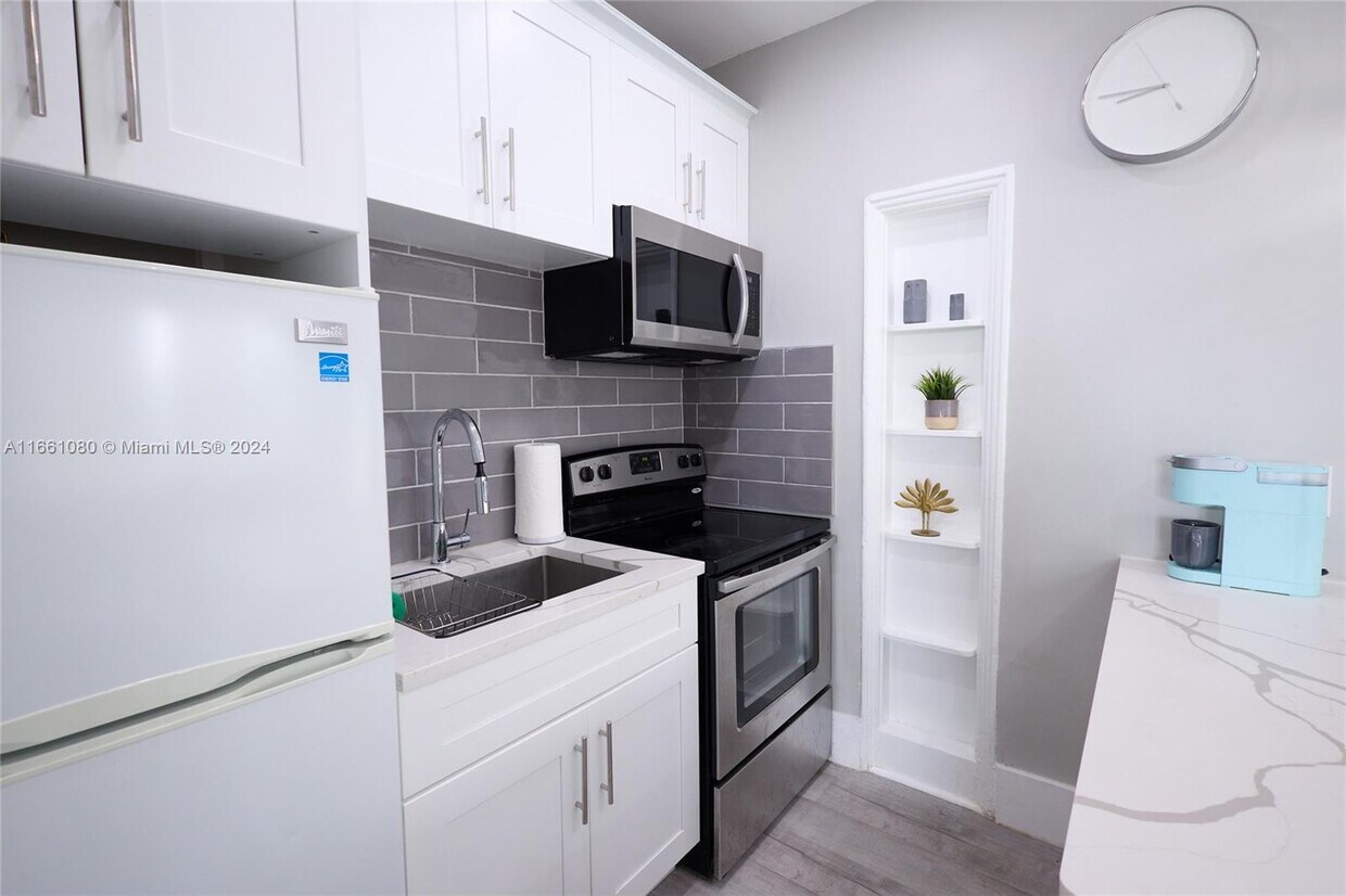 Foto principal - 726 8th St