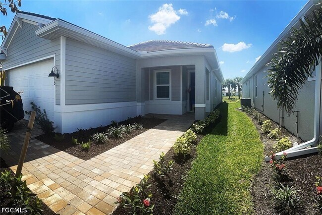 Building Photo - 16790 Seasons Coast Dr