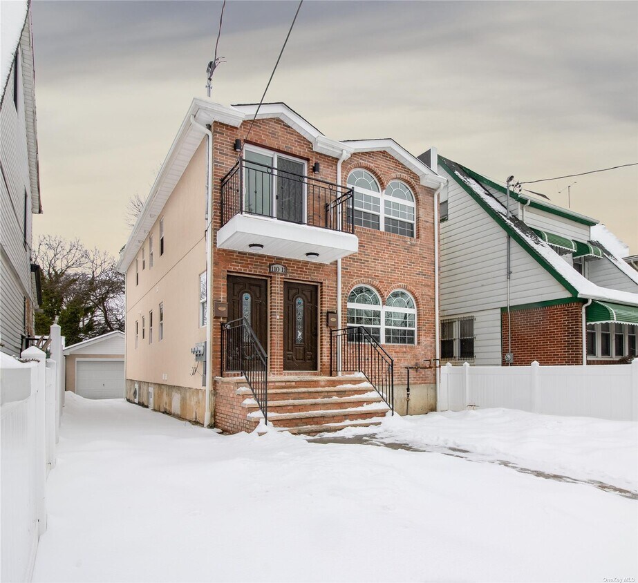 Foto principal - 110-11 205th St