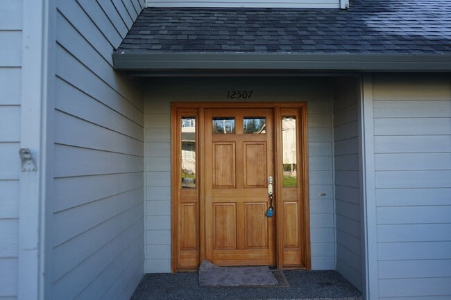 Photo - 12507 SE 24th St House