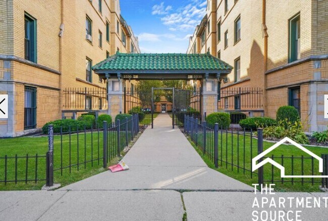Photo - 2338 N Spaulding Ave Apartment
