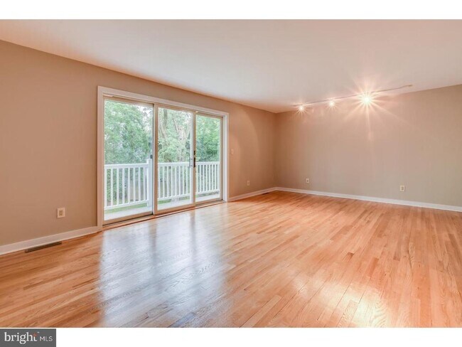 Foto del edificio - 28 Mountain Ave