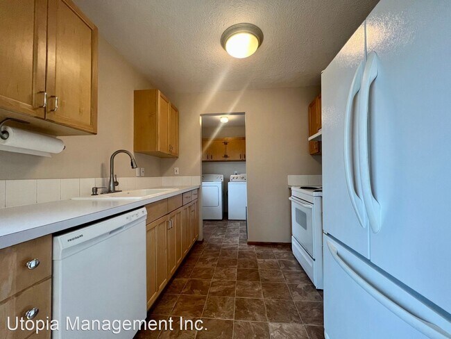 Foto del edificio - 3 br, 1 bath House - 10521 SE Schiller St