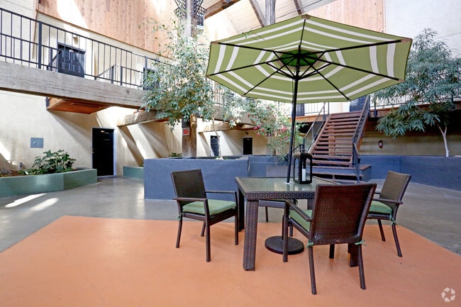 Large 2 Story Atrium - Cloudview Terrace Apartments