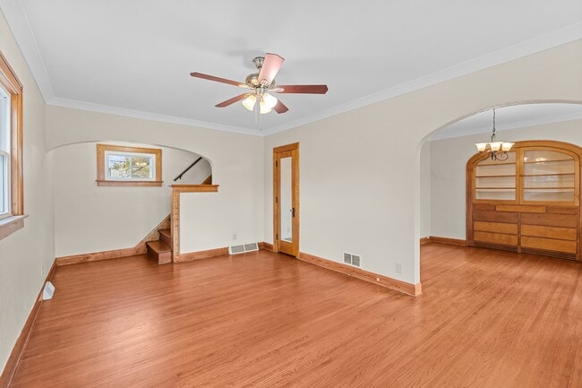 Foto del edificio - 1001 Woodsdale Ave