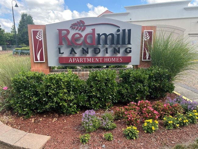 Interior Photo - Red Mill Landing Apartment Homes