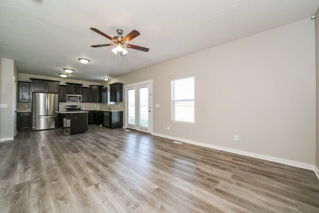 Foto del edificio - 13079 S Shady Elm Ct