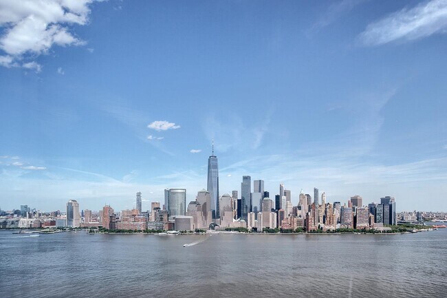 Foto del edificio - 77 Hudson St