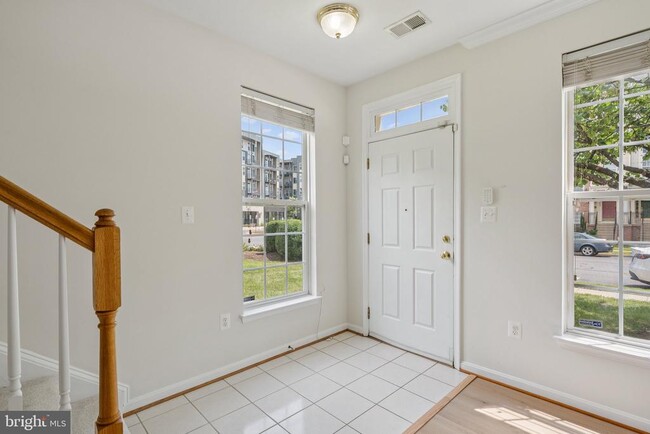 Building Photo - 15503 John Diskin Cir