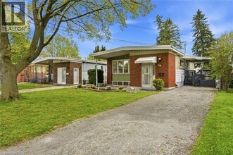 Building Photo - 16 Ronaldshay Ave