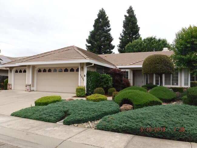 Foto del edificio - 1335 Meadowlark Way