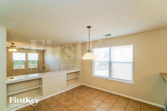 Foto del edificio - 3838 Sausalito Fern