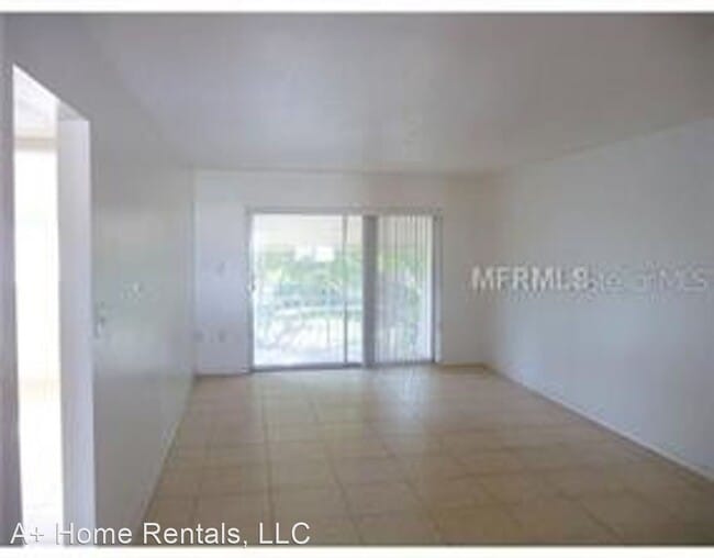 Building Photo - 2 br, 1 bath House - 789 Lancaster Road D57