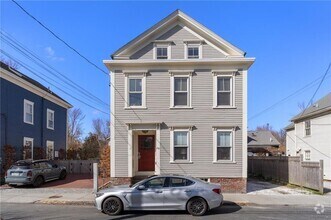 Building Photo - 29 Marsh St