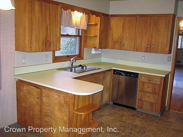 Building Photo - 3 br, 2 bath House - 420 Lorida Ave S