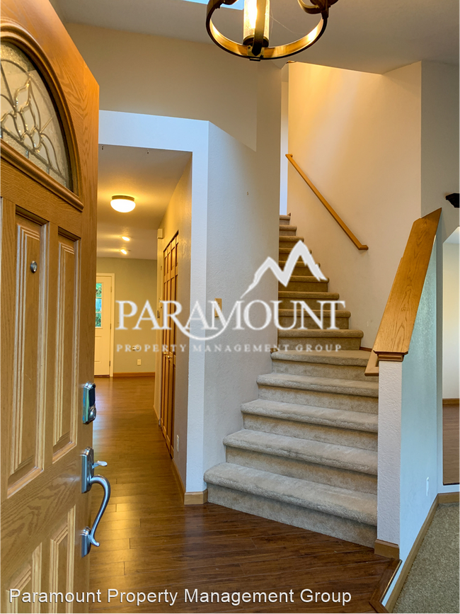 Foto del edificio - 4 br, 3 bath House - 7209 Varsity Ln NE
