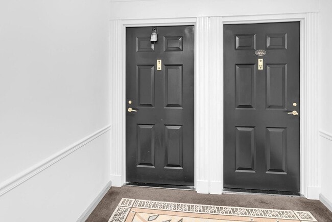 Photo - Sunny Garden-Level Condo Minutes from Old ...