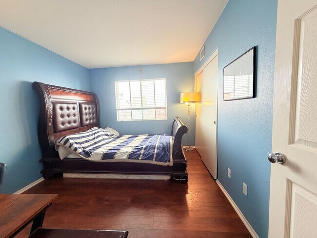 Foto del edificio - 20350 Calhaven Dr