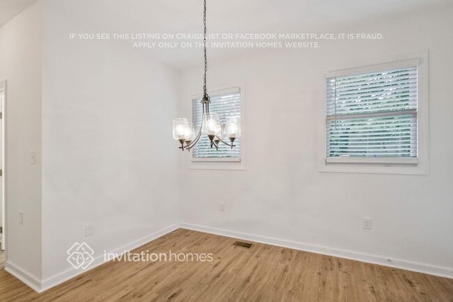 Foto del edificio - 4224 Timber Valley Ct