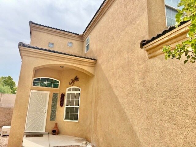 Building Photo - 8724 Cuevita Ct NE