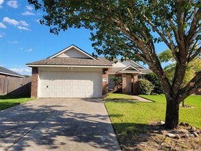 Building Photo - 15010 Sparks Ct