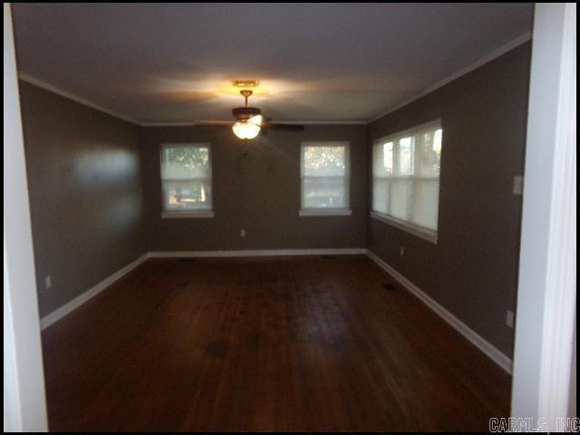 Building Photo - 17 S Avalon Dr