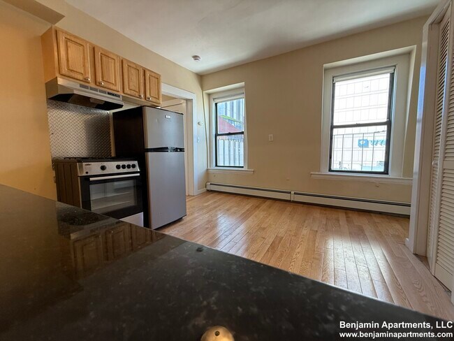 Foto del edificio - 232 Cambridge St