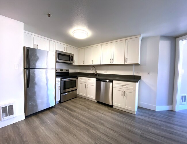 Foto del edificio - 1489 Webster St