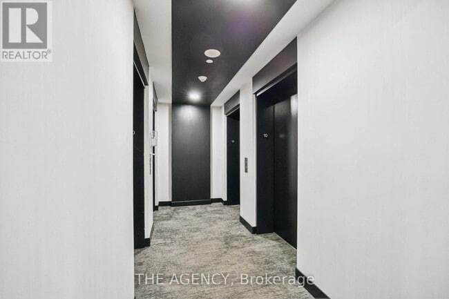 Building Photo - 51 E Liberty St