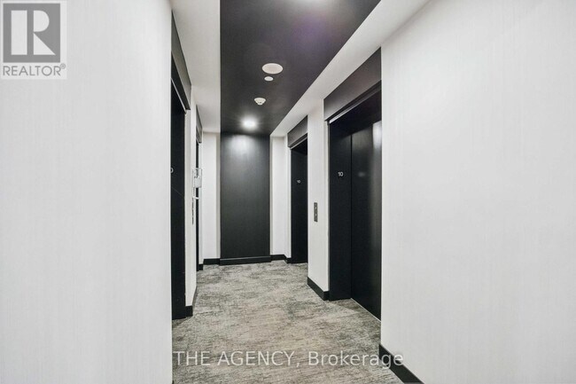 Photo du bâtiment - 51 E Liberty St