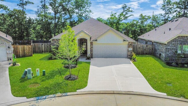 Building Photo - 1351 Antigua Dr