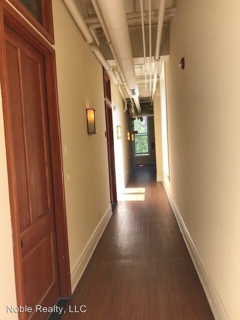 Foto del edificio - 2800 S Grand Blvd