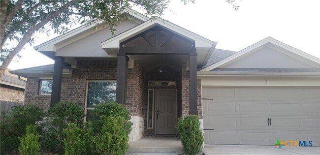 Building Photo - 117 Sawtooth Dr
