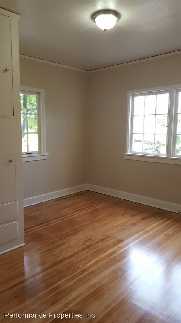 Building Photo - 2 br, 1 bath House - 6555 N Greenwich Avenue