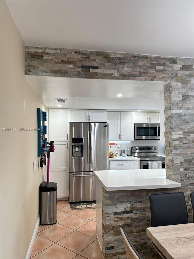 Foto del edificio - 4810 SW 152nd Pl