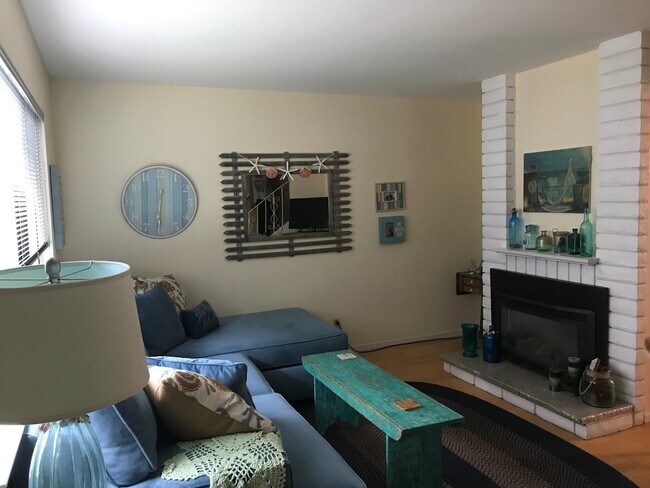 Foto del edificio - Condo in Grover Heights!  Great Location