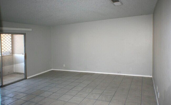 Building Photo - 2762 Sidewinder Ln