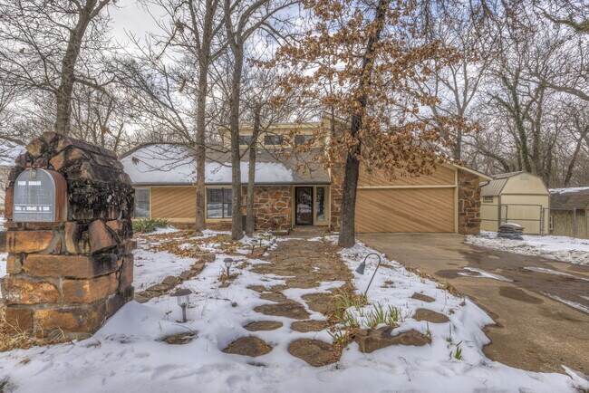 Building Photo - 630 S 276th E Ave