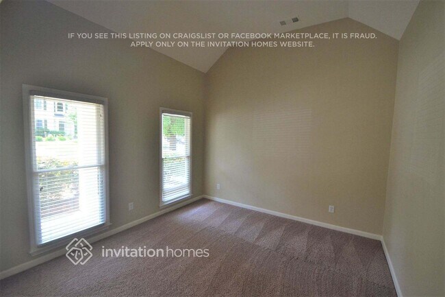 Foto del edificio - 9175 Waterford Ln