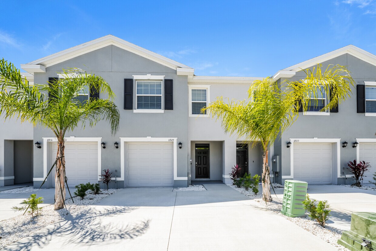 Primary Photo - 11927 Stoneport Pl, Riverview, FL