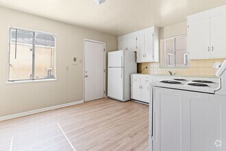 Building Photo - 11848 Foothill Way