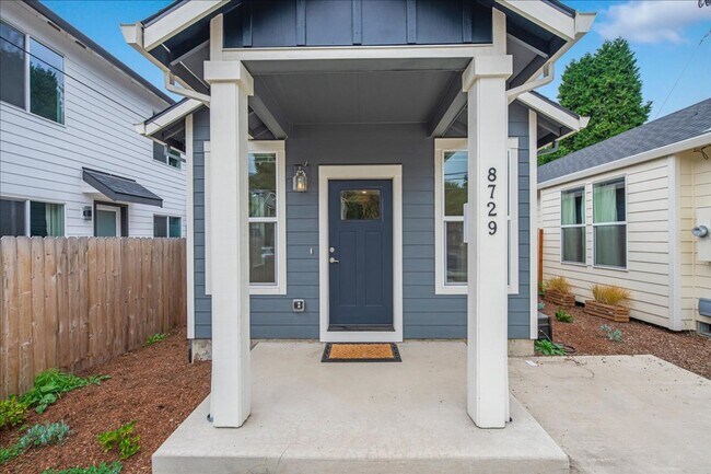 Foto del edificio - 2 Week Special! Newly Built Portland Home,...