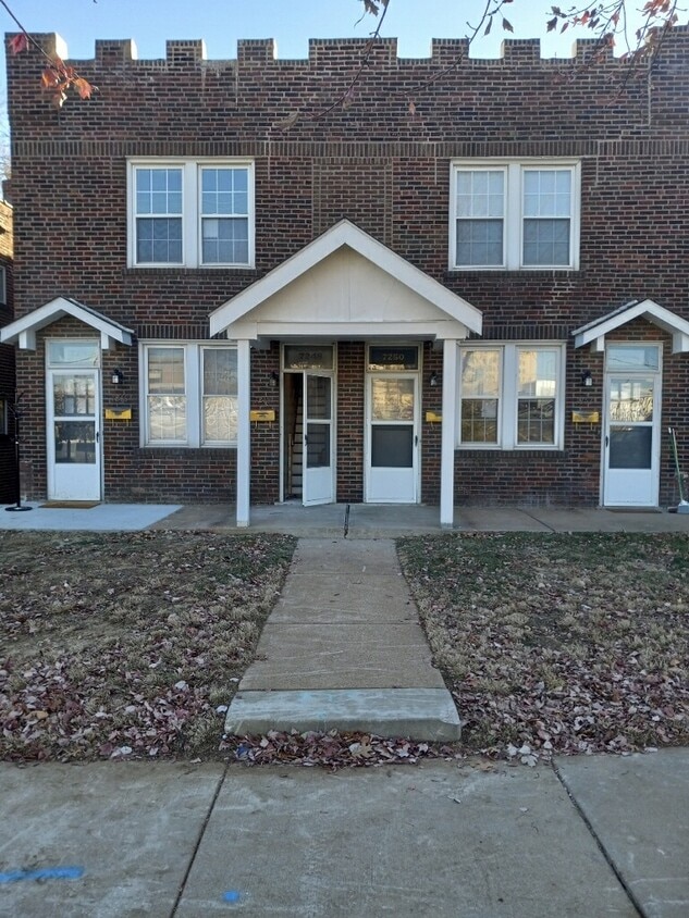 7258 Wise Ave Unit 2W, Richmond Heights, MO 63117 Apartments in Richmond Heights, MO