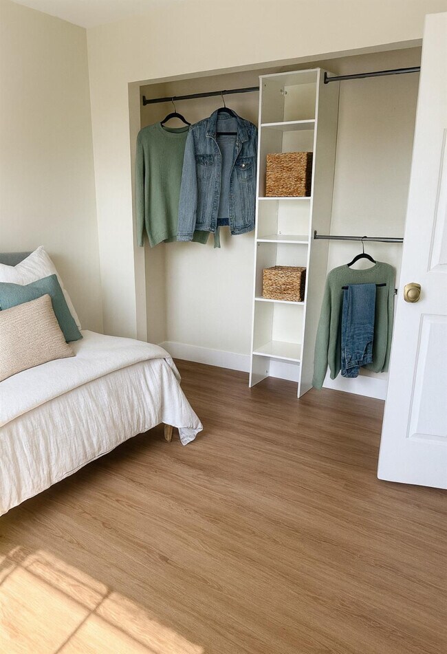 Foto del edificio - 2720 Forest Hills Blvd